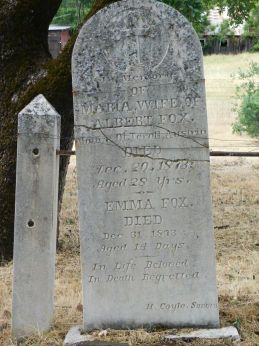 [Picture of Maria and Emma Fox grave]